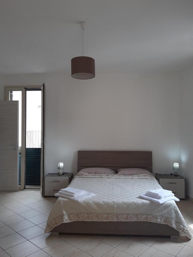 Alla Villa Noto Buitenkant foto